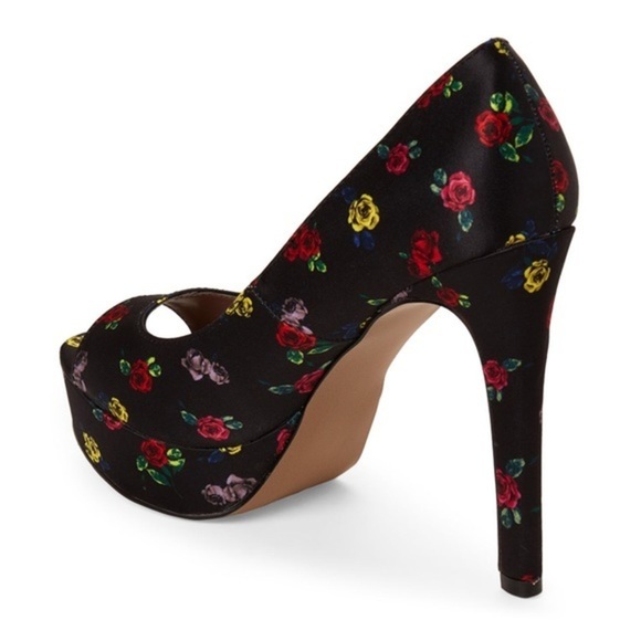 Betsey Johnson Floral Platform Peep Toe Pumps Sz 8 - Picture 3 of 4